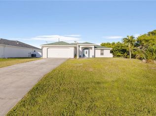 3320 SW 11th Ave, Cape Coral, FL 33914
