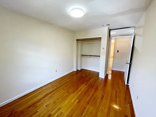 Rented by Brooklyn Property Group LLC | media 7