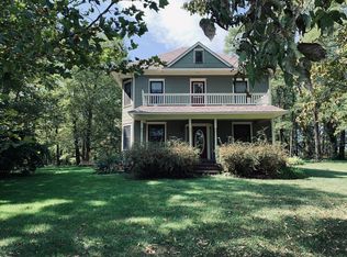 18801 McCurdy Rd, Hughesville, MO 65334
