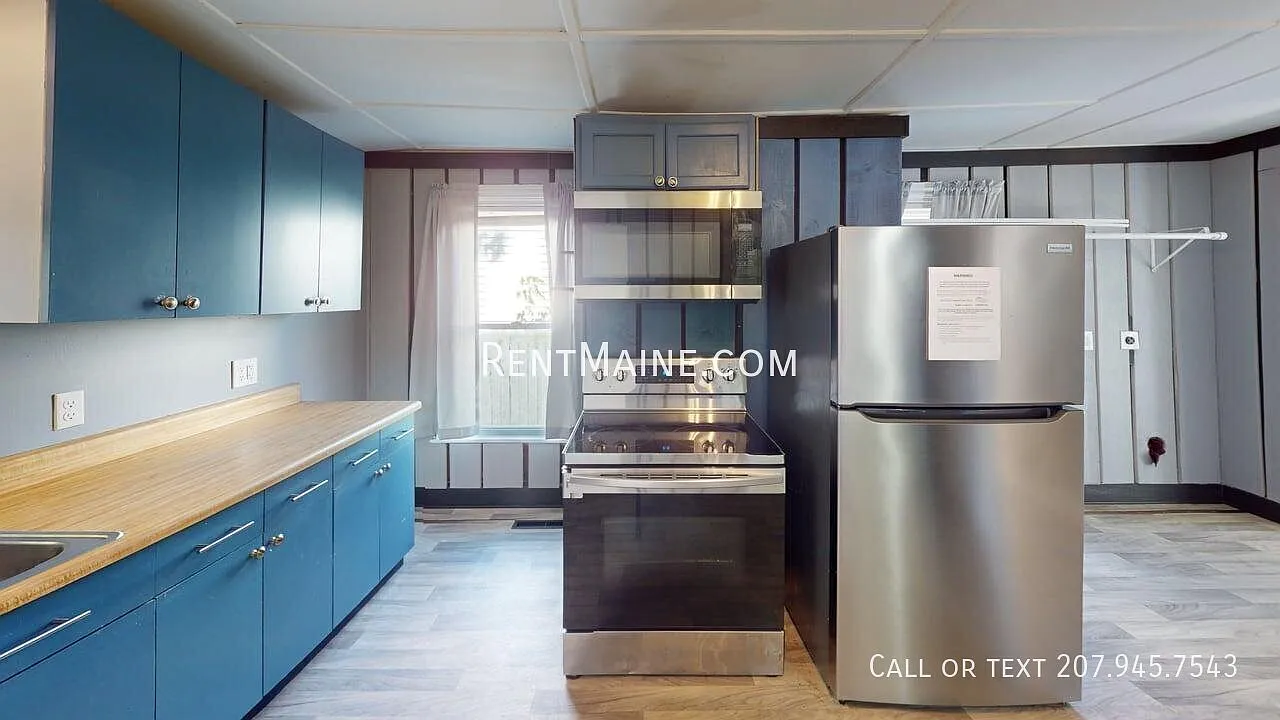 3 bed, 1063 sqft, $1,575 — Photo 2