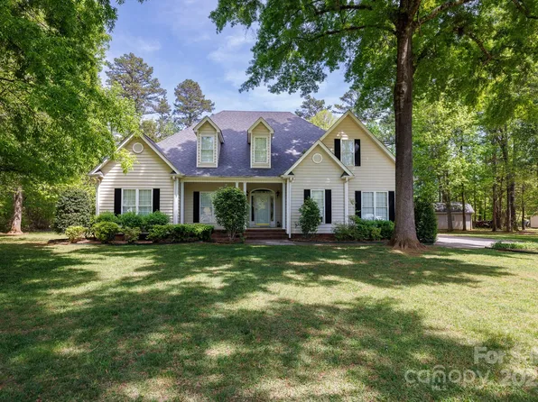 777 Sanside Dr, York, SC 29745