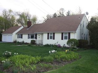 41 Oak Knls, Worcester, MA 01609