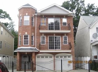 105 S 12th St, Newark, NJ 07107