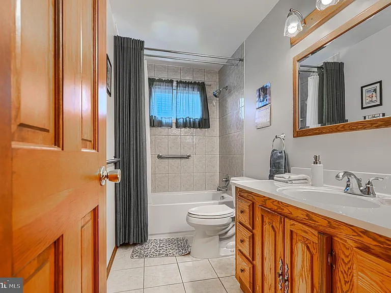 280 Mackintosh Dr — Photo 31