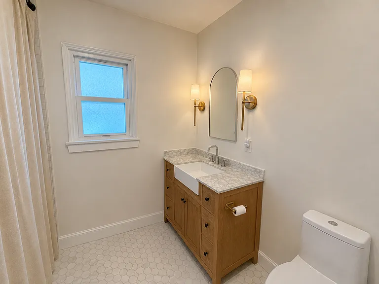 1903 N Edison Blvd — Photo 33