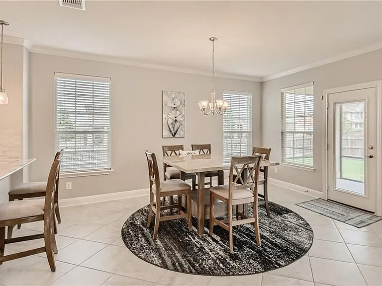 303 White River Dr — Photo 12