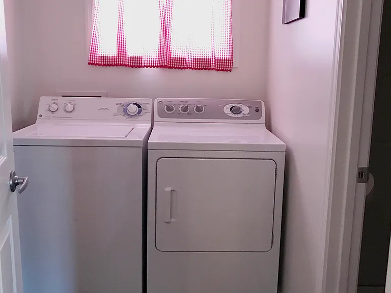 10654 W Alabama Ave — Photo 11
