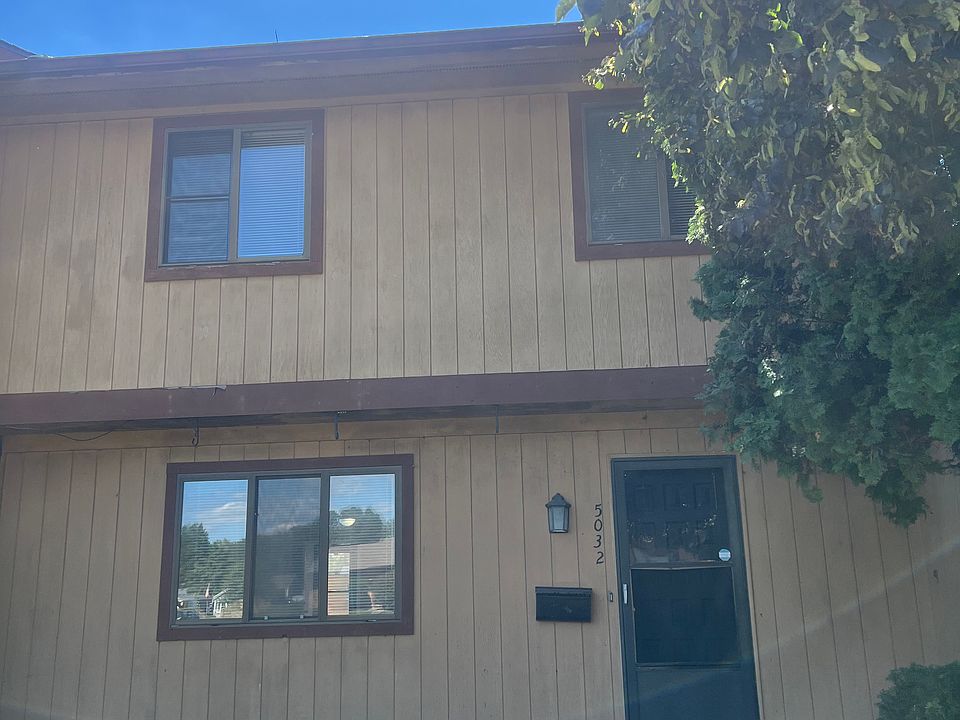 front of unit facing courtyard
