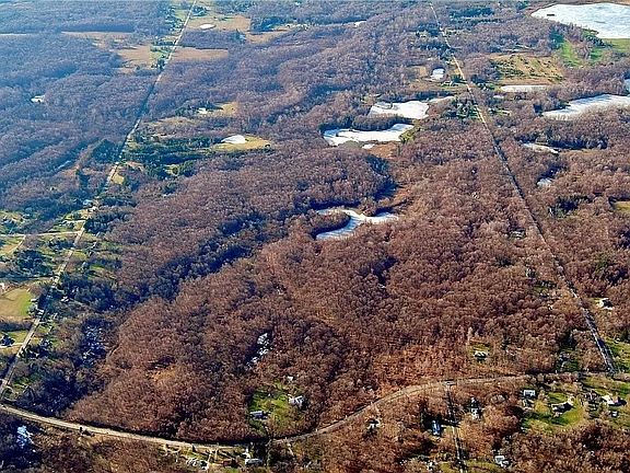3rd image of Auburn Rd