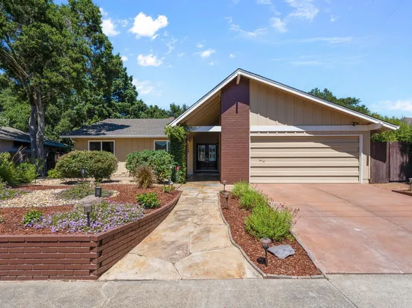 7215 Oak Leaf Drive, Santa Rosa, CA 95409