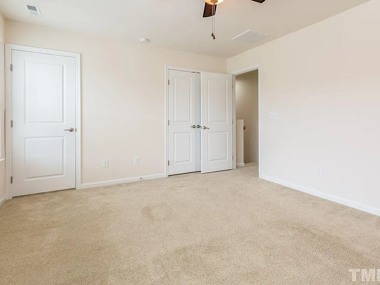 473 Panorama View Loop — Photo 10