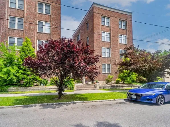 200 W 31st St APT 301, Norfolk, VA 23504