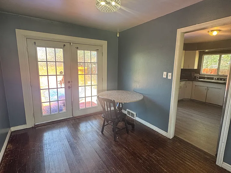 3701 Linda Ave — Photo 4