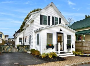 11 Pleasant Ave, Wareham, MA 02571