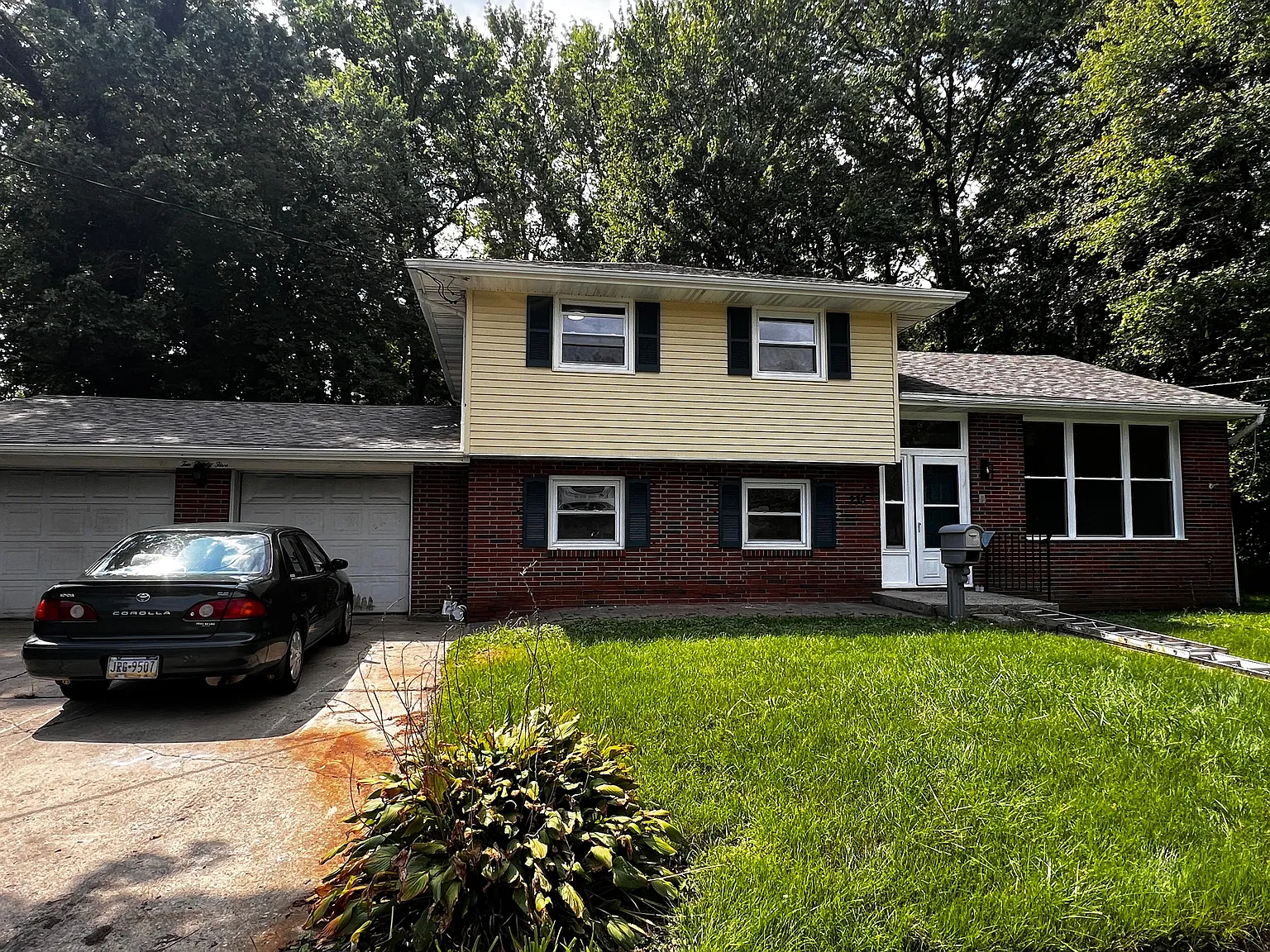 5 bed, 1546 sqft, $3,150 — Photo 1
