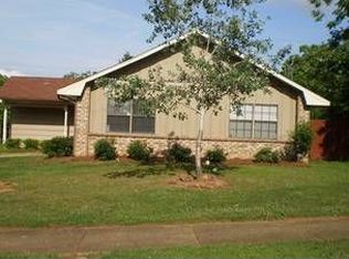 208 Hilda Dr, Montgomery, AL 36109