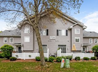 17205 49th Ave N UNIT F, Plymouth, MN 55446