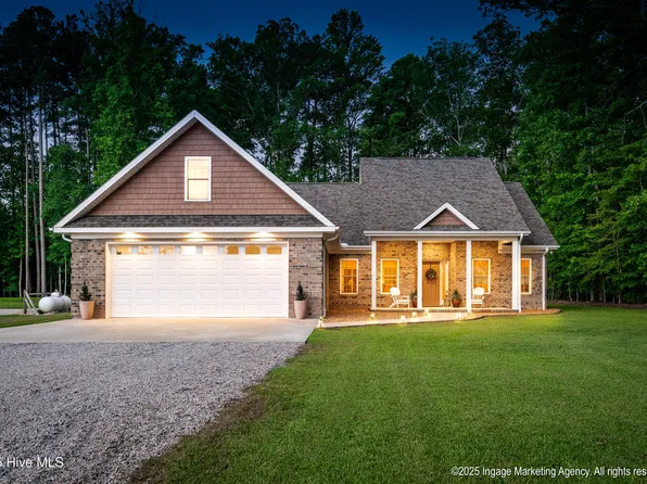118 Hill Creek Road, Blounts Creek, NC 27814