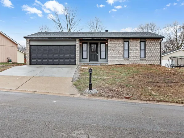 305 Virginia St, Bethalto, IL 62010