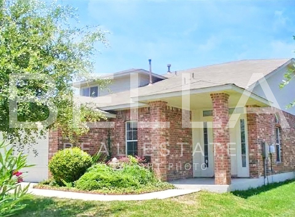 Welcome Home to 11305 Jim Thorpe Lane in South Austin
