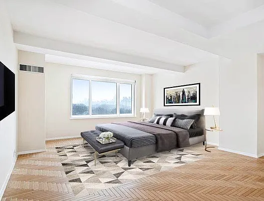 Rented by Douglas Elliman | media 22