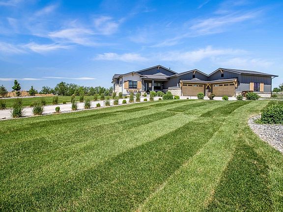 2nd image of 32781 Eagleview Dr