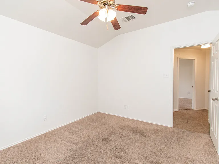 7003 Osbaldo Dr — Photo 9