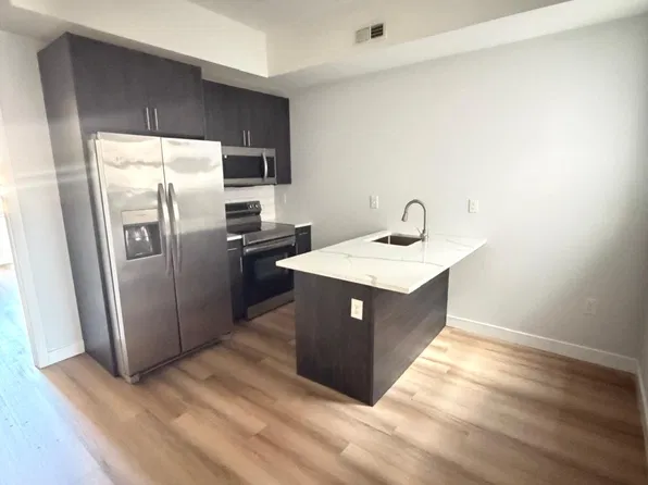 2421 N 7th St #3C, Philadelphia, PA 19133