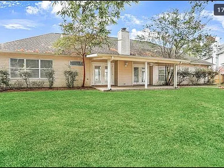 River Oaks Dr — Photo 14
