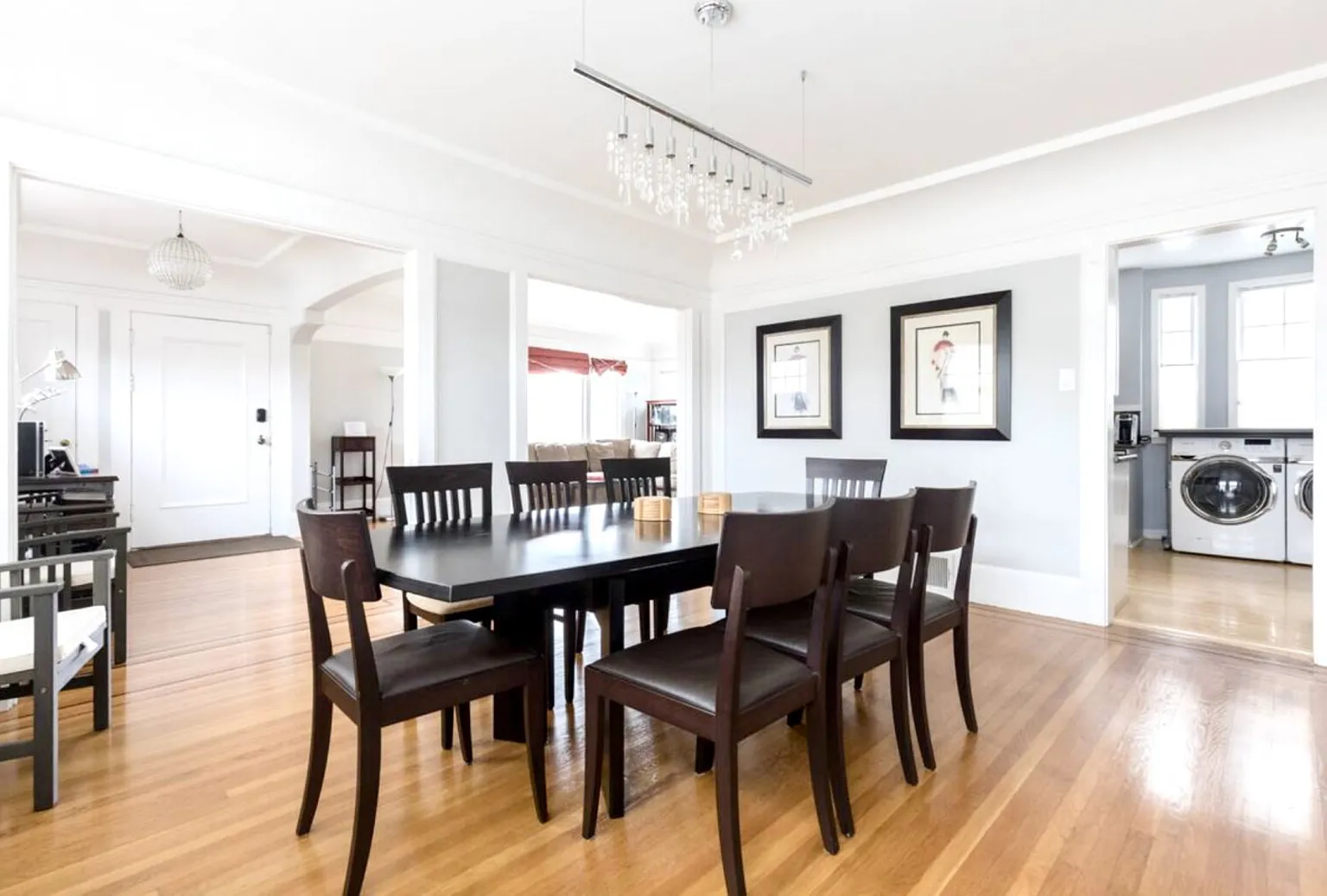 Large SF Craftsman Walkable Great for Work/Leisure — Photo 1