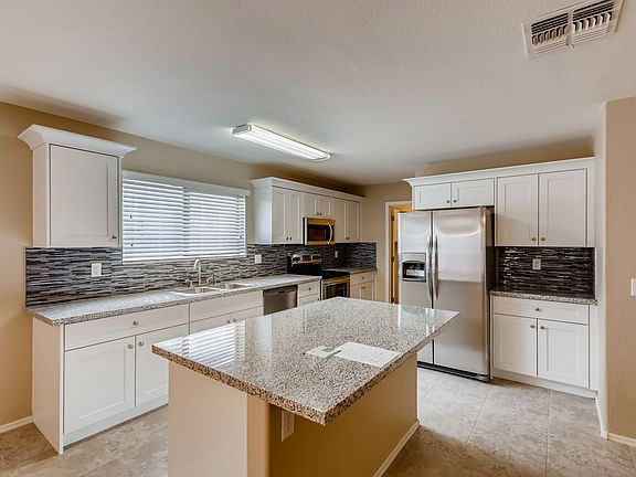 5th image of 28241 N 33rd Ave