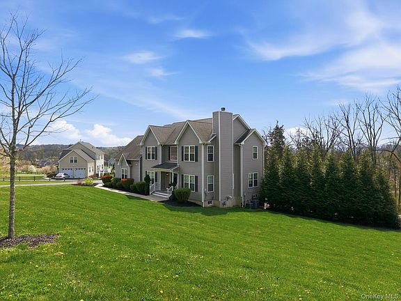 3rd image of 18 Valley View Road