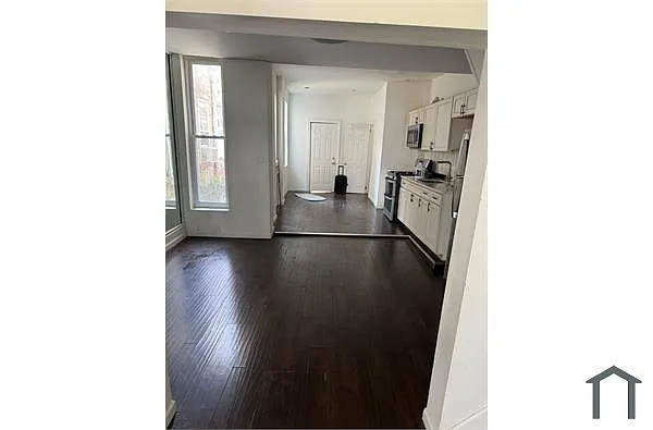 Building Photo - 1450 N 56th St