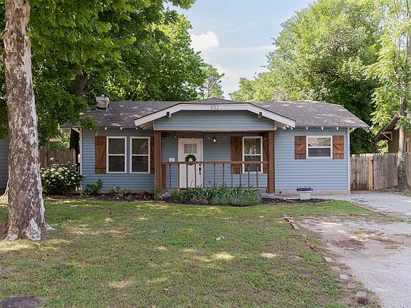 3rd image of 832 NW 35th St