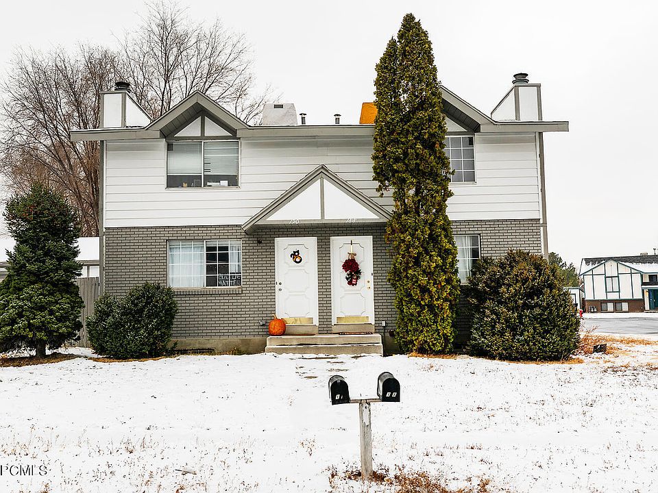 1st image of 188-190 E Julie Anna Dr