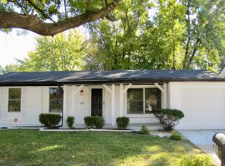 2164 Rountree Dr, Saint Louis, MO 63136