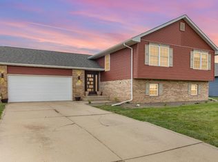 6554 Timberwood Ave, Portage, IN 46368