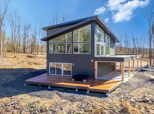 25 Joy Ln, Woodstock, NY 12498