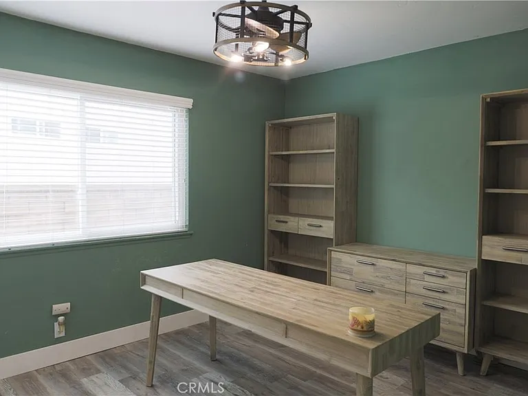 27832 Ruisenor — Photo 11