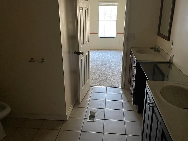 860 Oak Ridge Rd — Photo 5