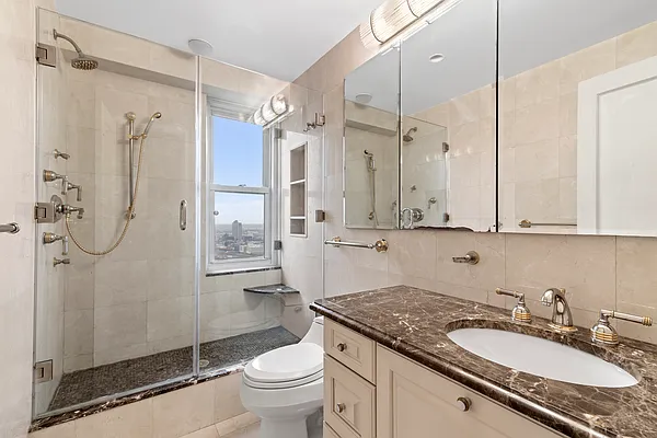 Sold by Compass | media 14