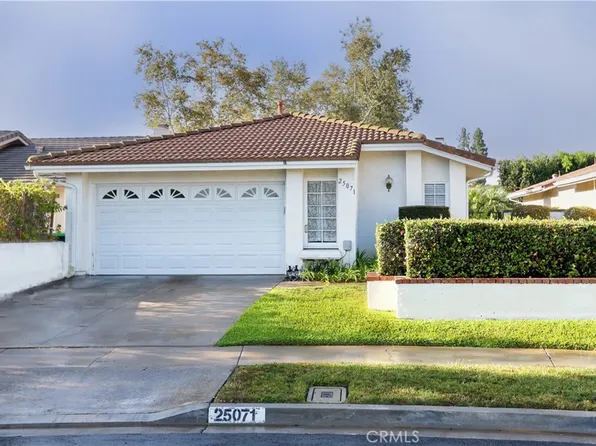 25071 Sunset Pl W, Laguna Hills, CA 92653