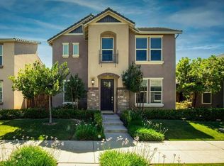 11334 N Sageberry Way, Fresno, CA