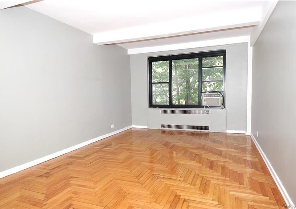 1st image of 62 Park Ter W APT A47