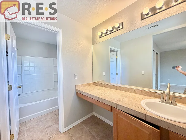 3578 Wonder Dr — Photo 9