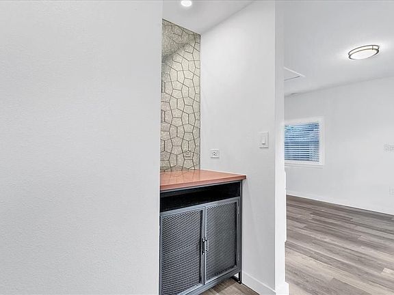 5th image of 6008 N Tampa St Unit 2