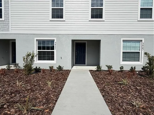 211 Turtle Bay Ave, Winter Haven, FL 33881