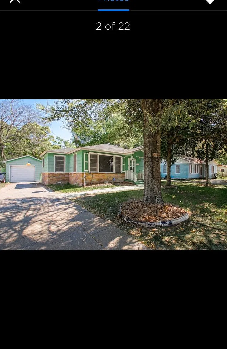 2212 Martin Ave — Photo 2