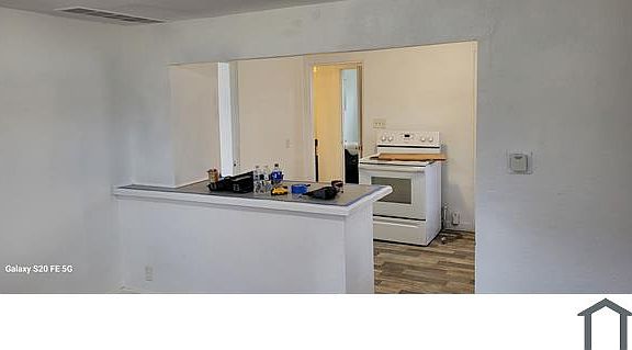 5th image of 3007 Walters Dr