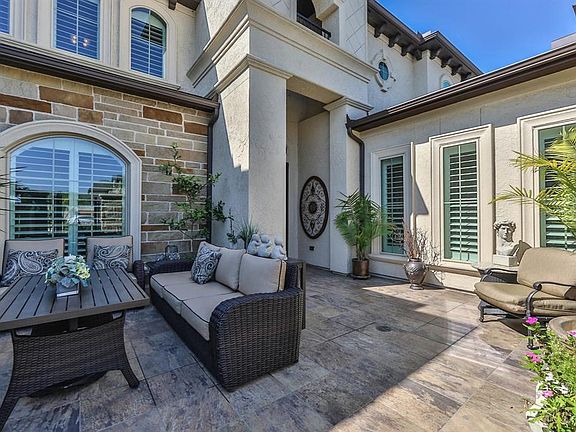 4th image of 18219 Muscatelli Dr